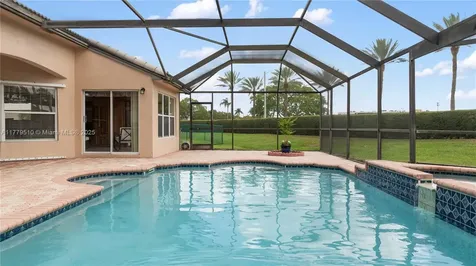 101 NW 187th Avenue Pembroke Pines FL 33029