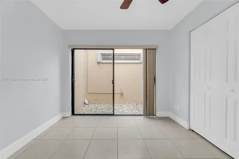 1341 E Golfview Drive Pembroke Pines FL 33026