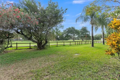 1341 E Golfview Drive Pembroke Pines FL 33026