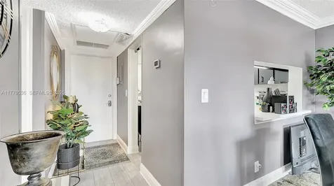 329 SE 3rd Street Hallandale Beach FL 33009