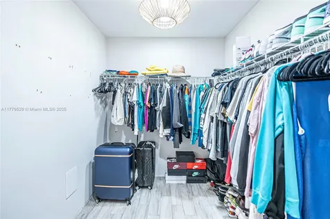 30 NW 152nd Street Miami FL 33169
