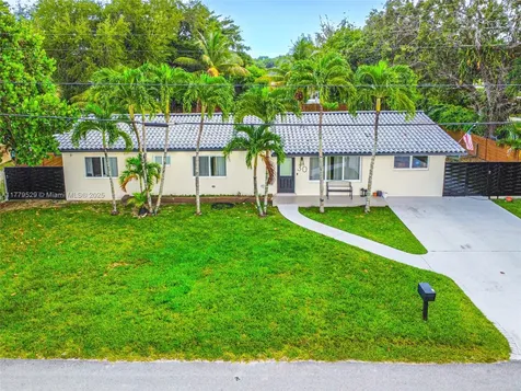 30 NW 152nd Street Miami FL 33169