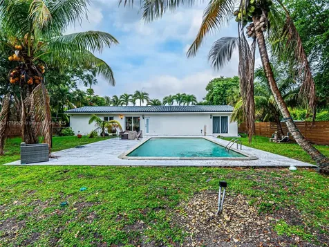 30 NW 152nd Street Miami FL 33169