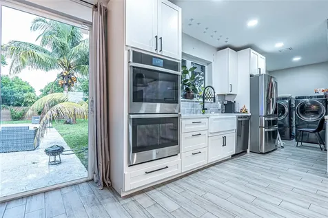 30 NW 152nd Street Miami FL 33169