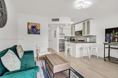 1630 SW 4th Avenue Fort Lauderdale FL 33315
