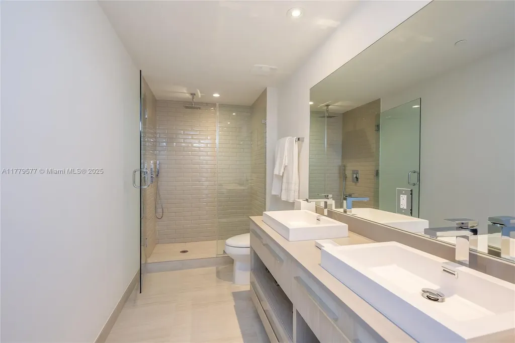 4010 S Ocean Drive Hollywood FL 33019