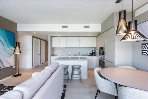 4010 S Ocean Drive Hollywood FL 33019