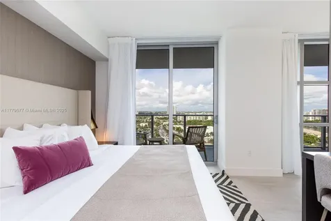 4010 S Ocean Drive Hollywood FL 33019