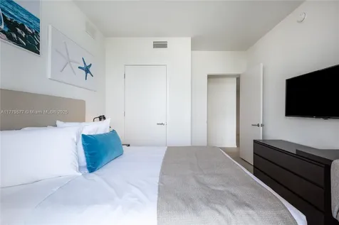 4010 S Ocean Drive Hollywood FL 33019