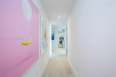 4010 S Ocean Drive Hollywood FL 33019