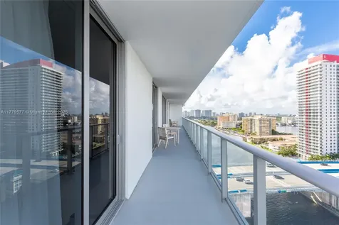 4010 S Ocean Drive Hollywood FL 33019