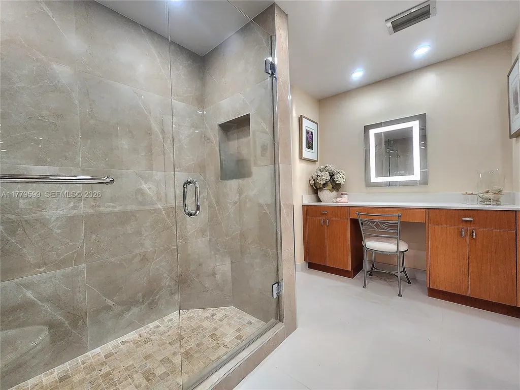 3505 S Ocean Drive Hollywood FL 33019