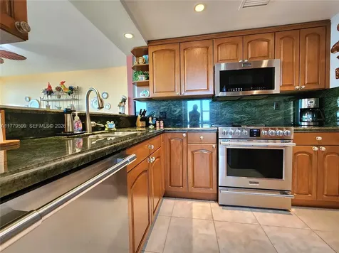 3505 S Ocean Drive Hollywood FL 33019
