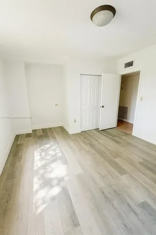 800 NE 199th Street Miami FL 33179
