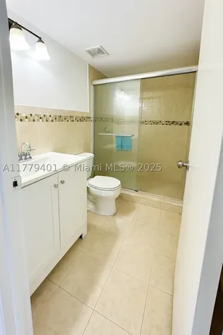 800 NE 199th Street Miami FL 33179