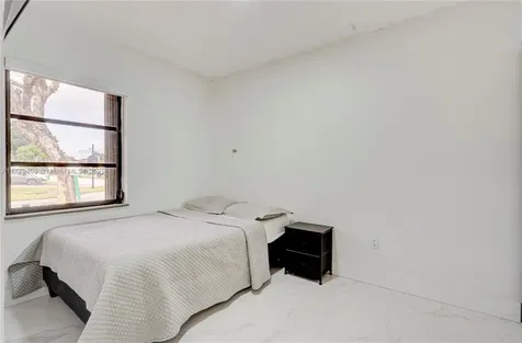 5211 SW 139th Avenue Road Miami FL 33175