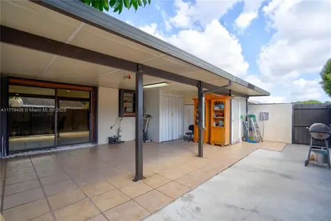 5211 SW 139th Avenue Road Miami FL 33175