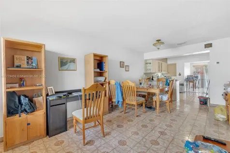 1280-1282 W 38th Street Hialeah FL 33012