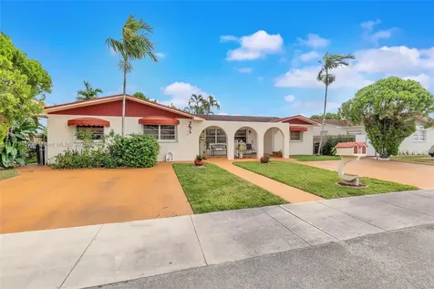 1280-1282 W 38th Street Hialeah FL 33012