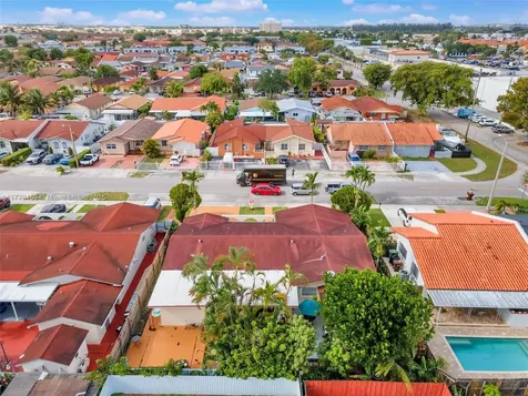 1280-1282 W 38th Street Hialeah FL 33012