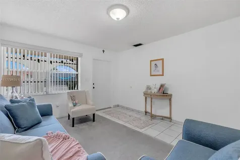 1280-1282 W 38th Street Hialeah FL 33012
