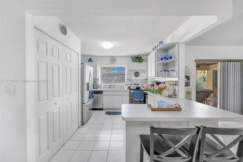 1280-1282 W 38th Street Hialeah FL 33012