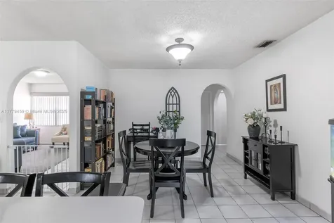 1280-1282 W 38th Street Hialeah FL 33012