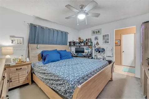 1280-1282 W 38th Street Hialeah FL 33012
