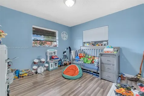 1280-1282 W 38th Street Hialeah FL 33012