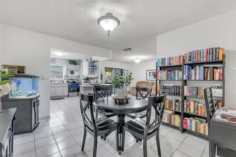 1280-1282 W 38th Street Hialeah FL 33012