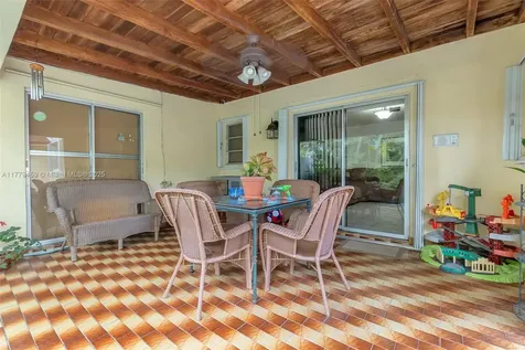 1280-1282 W 38th Street Hialeah FL 33012