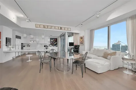 1425 Brickell Avenue Miami FL 33131