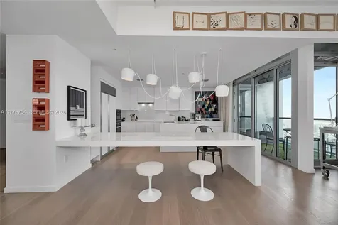 1425 Brickell Avenue Miami FL 33131
