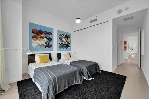 1425 Brickell Avenue Miami FL 33131