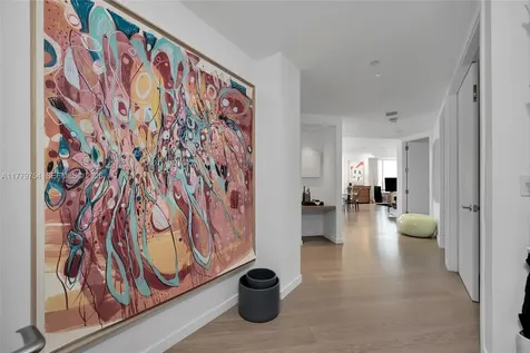 1425 Brickell Avenue Miami FL 33131