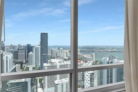 1425 Brickell Avenue Miami FL 33131