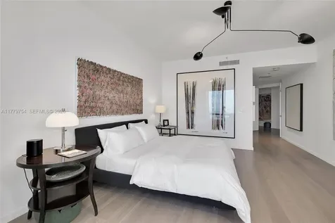 1425 Brickell Avenue Miami FL 33131