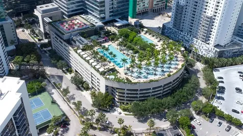 1425 Brickell Avenue Miami FL 33131