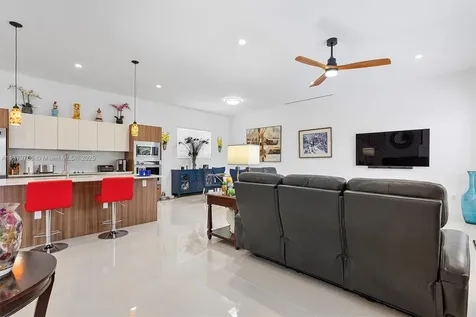 1251 NE 18th Avenue Fort Lauderdale FL 33304