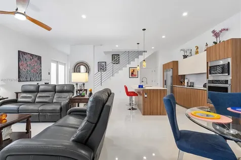 1251 NE 18th Avenue Fort Lauderdale FL 33304