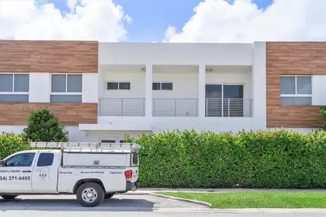 1251 NE 18th Avenue Fort Lauderdale FL 33304