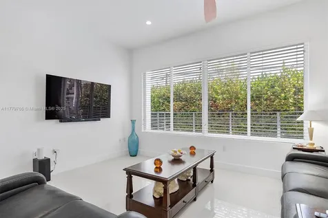 1251 NE 18th Avenue Fort Lauderdale FL 33304