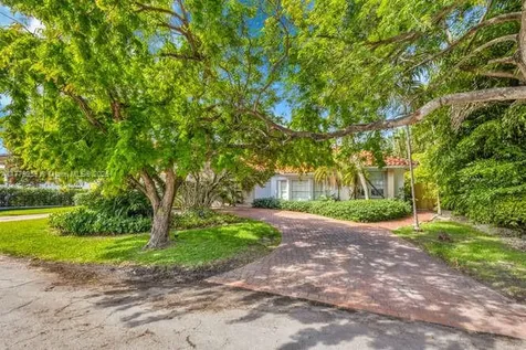 720 N Mashta Drive Key Biscayne FL 33149