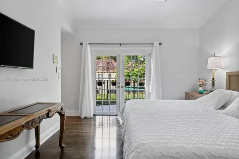 6110 Maggiore Street Coral Gables FL 33146