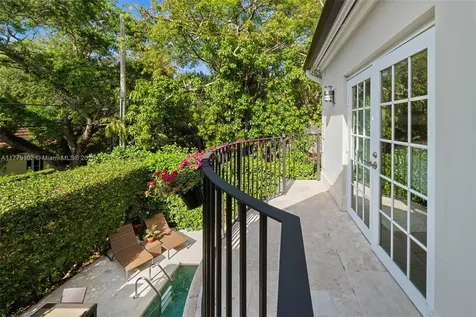 6110 Maggiore Street Coral Gables FL 33146
