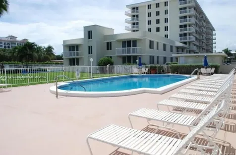 125 Ocean Avenue Palm Beach Shores FL 33404