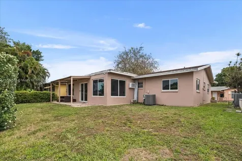 6001 NW 67th Avenue Tamarac FL 33321