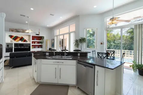 8350 SW 138th Terrace Palmetto Bay FL 33158