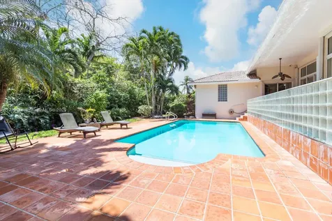 8350 SW 138th Terrace Palmetto Bay FL 33158