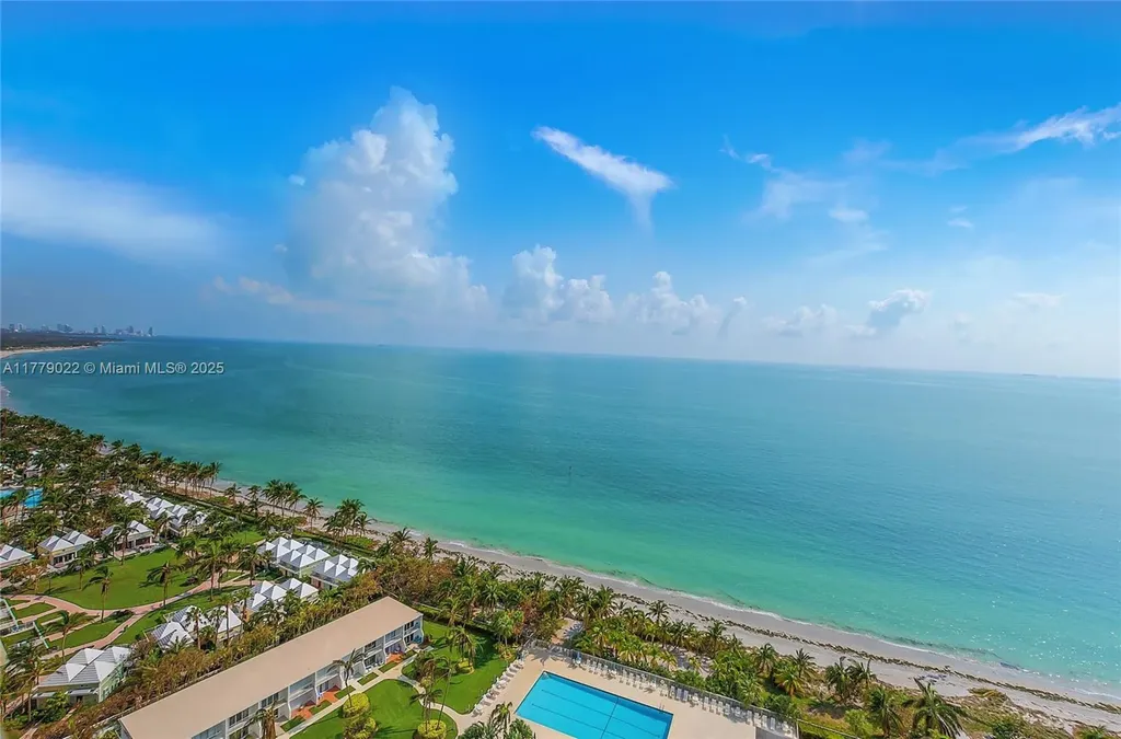 881 Ocean Drive Key Biscayne FL 33149